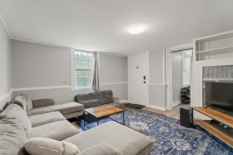 1235 Leon Place Evanston IL 60201
