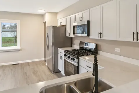 2525 223RD Street Sauk Village IL 60411