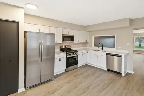 2525 223RD Street Sauk Village IL 60411