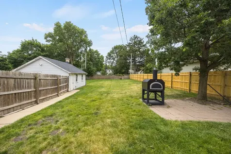 524 Houston Street Batavia IL 60510