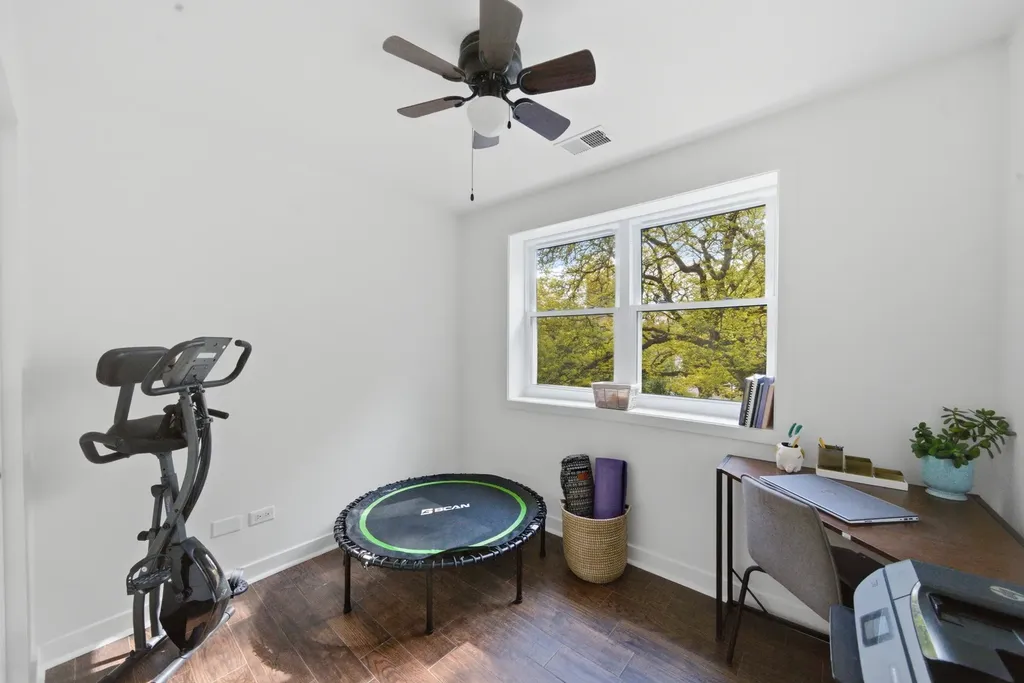 2501 West Bryn Mawr Avenue Chicago IL 60659