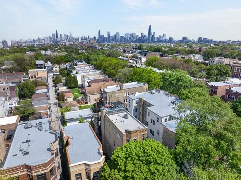 1041 North Leavitt Street Chicago IL 60622