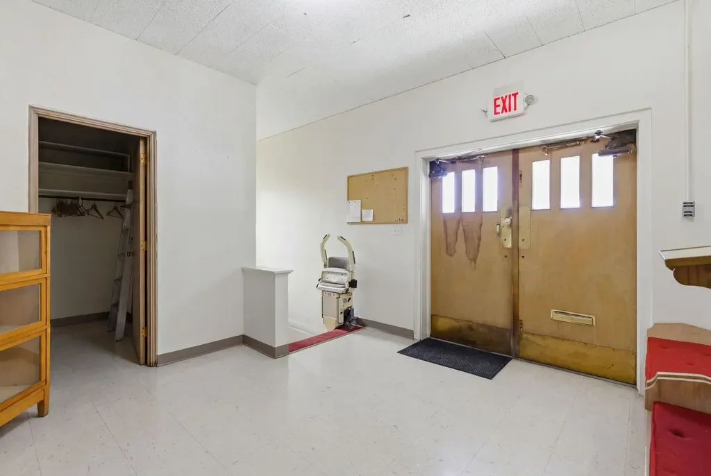 405 South Westmore-meyers Avenue Lombard IL 60148