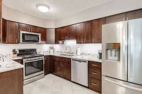 1477 East Thacker Street Des Plaines IL 60016