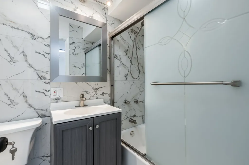 8461 Gross Point Road Skokie IL 60077
