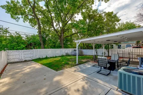 8461 Gross Point Road Skokie IL 60077