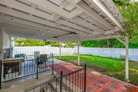 8461 Gross Point Road Skokie IL 60077