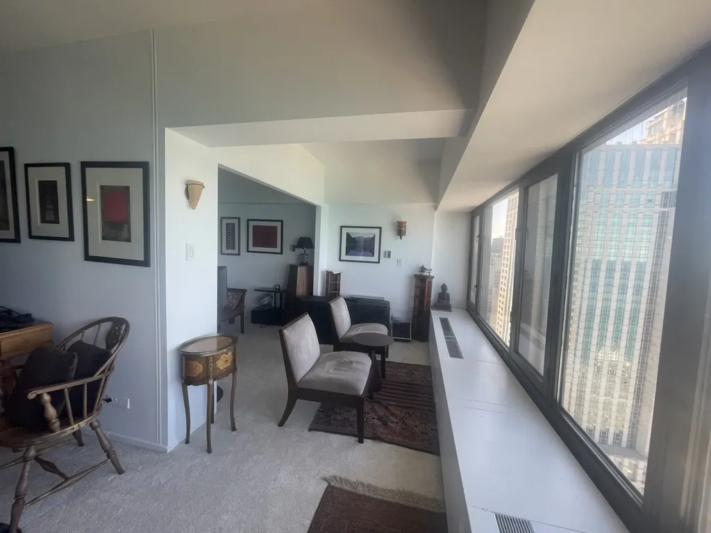 175 East Delaware Place Chicago IL 60611