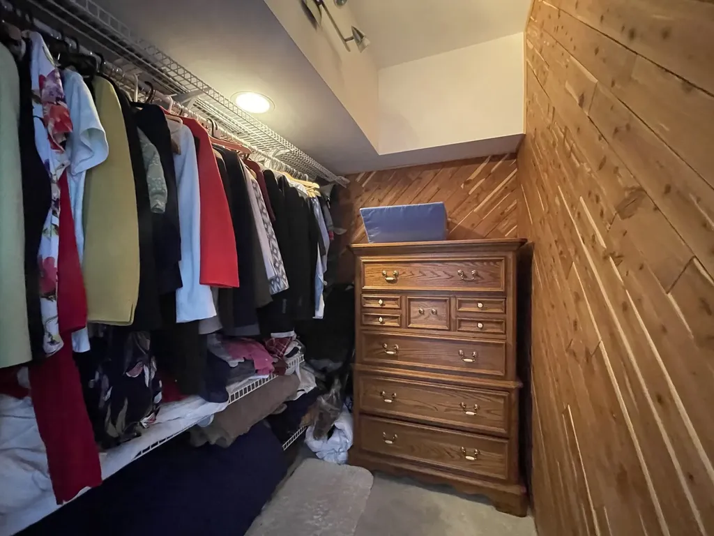 175 East Delaware Place Chicago IL 60611