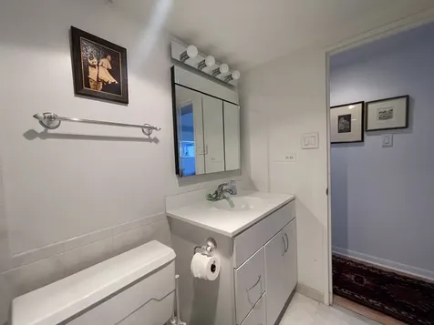 175 East Delaware Place Chicago IL 60611