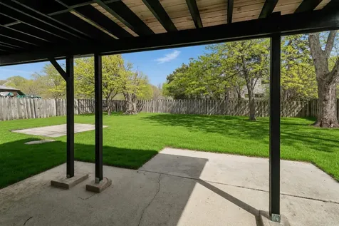 212 South River Road Naperville IL 60540