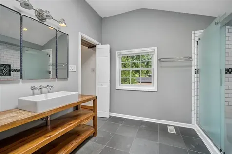 1815 Oak Avenue Northbrook IL 60062