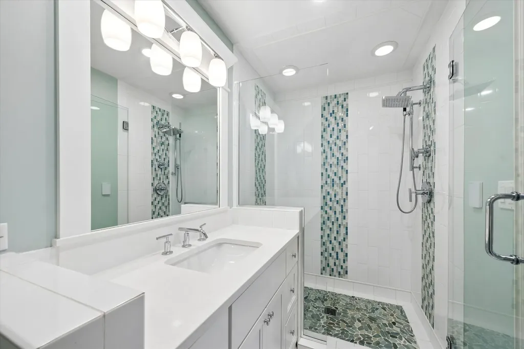 829 South Thurlow Street Hinsdale IL 60521
