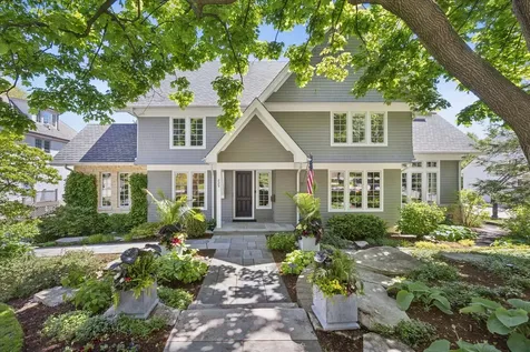829 South Thurlow Street Hinsdale IL 60521