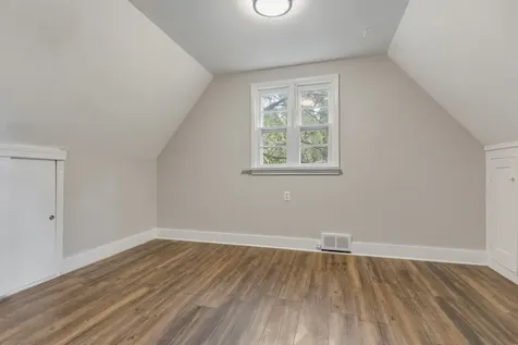 148 Wildwood Road Algonquin IL 60102