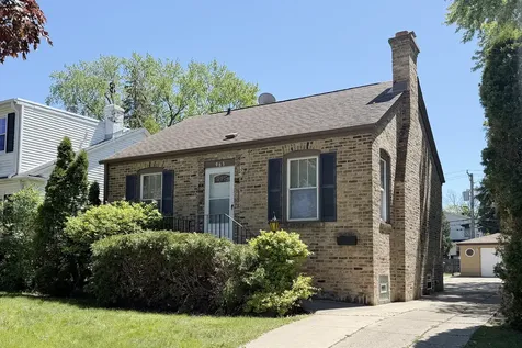 963 East Prairie Street Des Plaines IL 60016