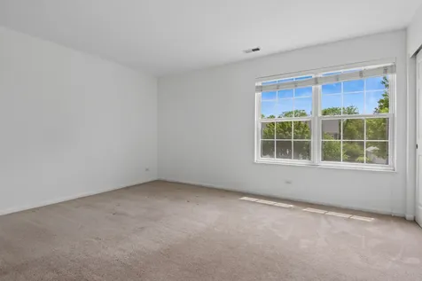6084 Russell Drive Hoffman Estates IL 60192