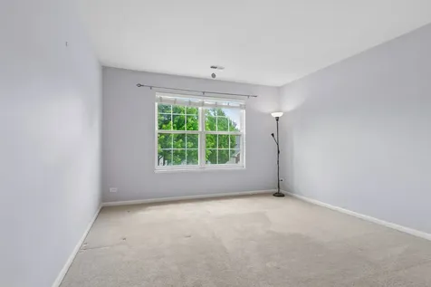 6084 Russell Drive Hoffman Estates IL 60192