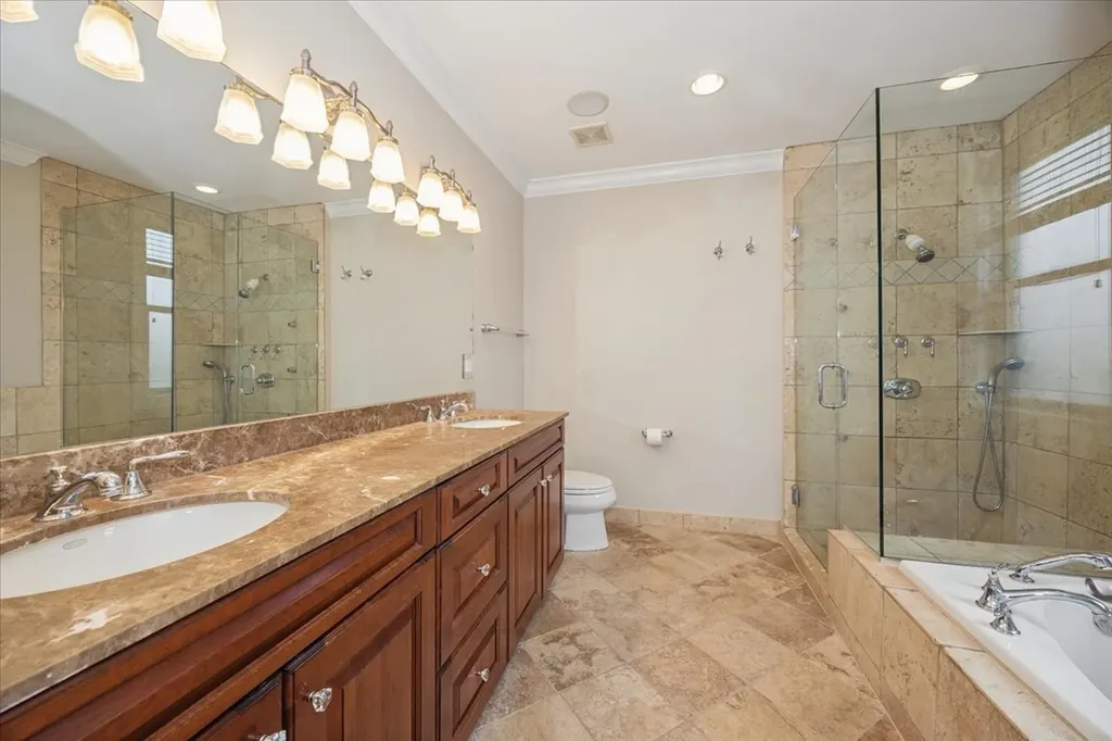 1510 North Cleveland Avenue Chicago IL 60610