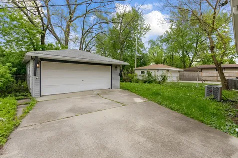 16329 Hermitage Avenue Markham IL 60428