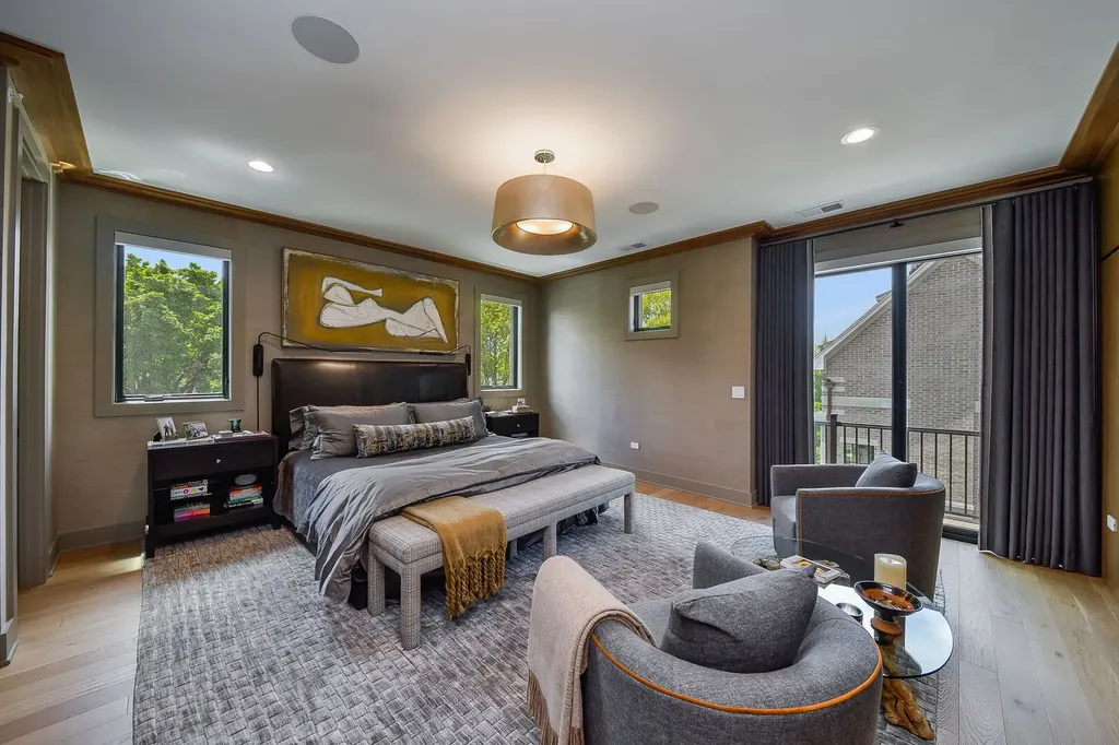 111 North Columbia Street Naperville IL 60540