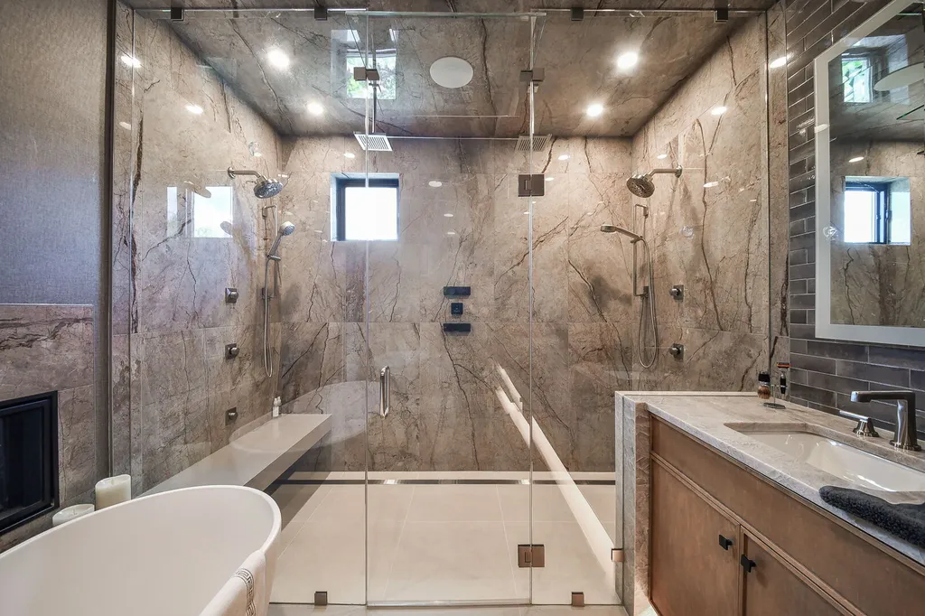 111 North Columbia Street Naperville IL 60540