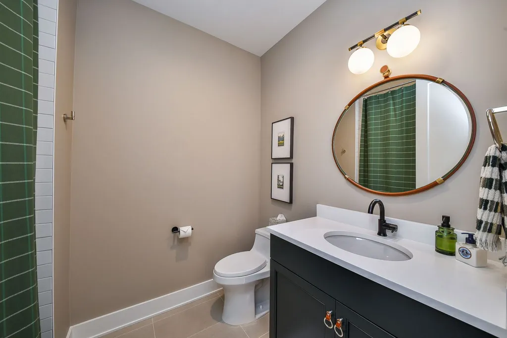 111 North Columbia Street Naperville IL 60540