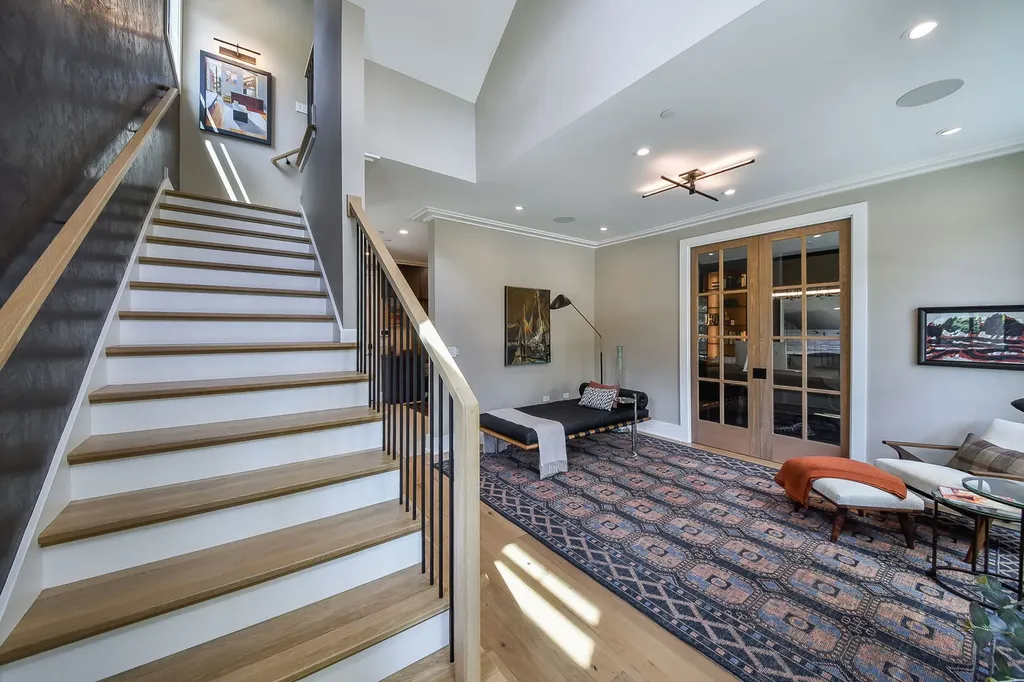111 North Columbia Street Naperville IL 60540