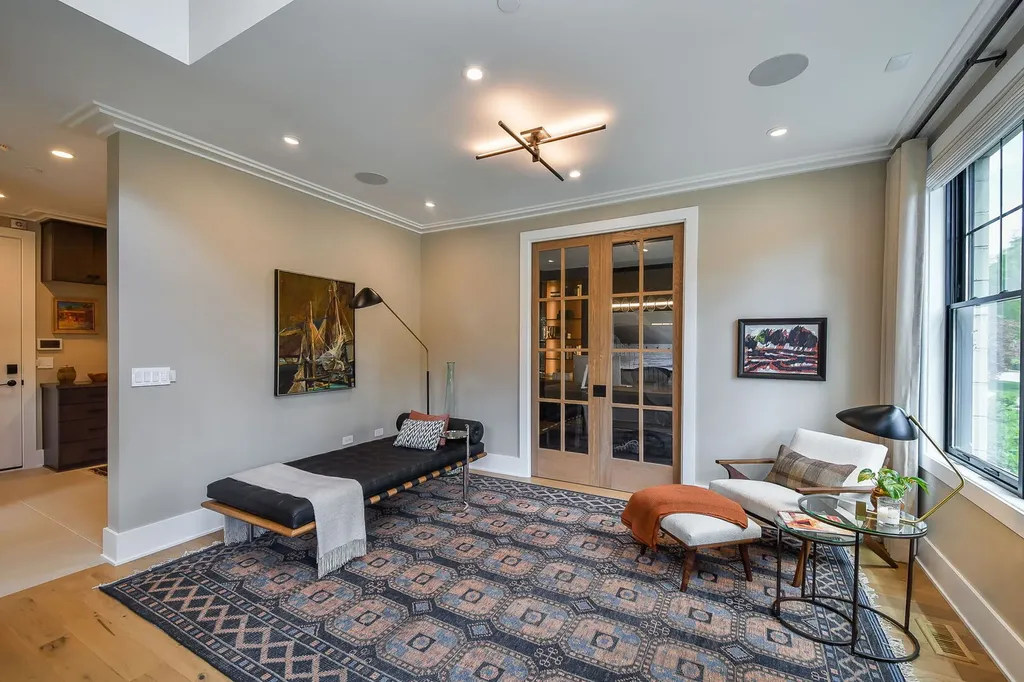 111 North Columbia Street Naperville IL 60540