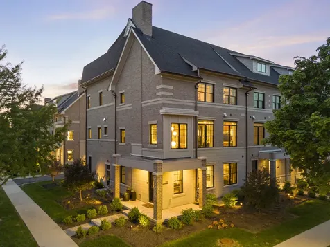 111 North Columbia Street Naperville IL 60540