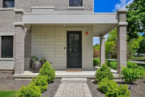 111 North Columbia Street Naperville IL 60540