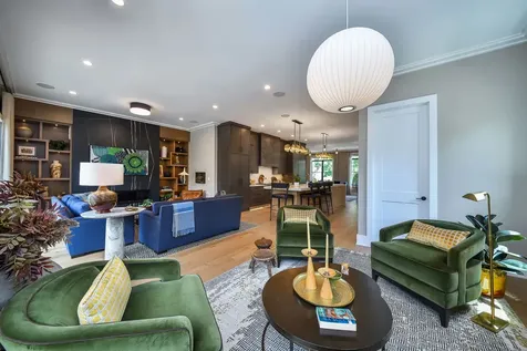 111 North Columbia Street Naperville IL 60540
