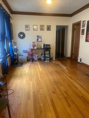 8728 South Carpenter Street Chicago IL 60620