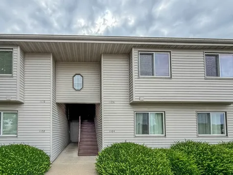 1106 Kara Drive Champaign IL 61822