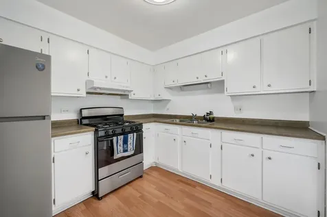 659 East Fullerton Avenue Glendale Heights IL 60139