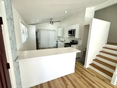 1008 Adams Court Carpentersville IL 60110