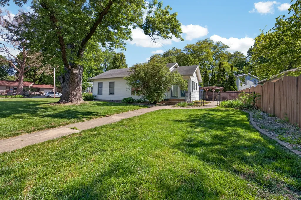 18 Mccormick Boulevard Normal IL 61761