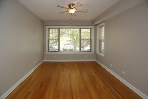 5208 North Sawyer Avenue Chicago IL 60625
