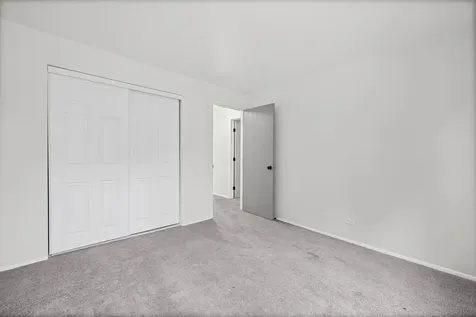 969 Golf Course Road Crystal Lake IL 60014