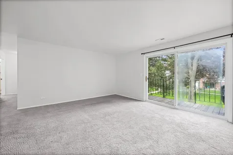 969 Golf Course Road Crystal Lake IL 60014