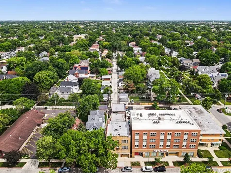214 Chicago Avenue Oak Park IL 60302