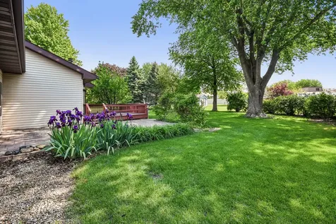 204 Carriage Drive Morris IL 60450