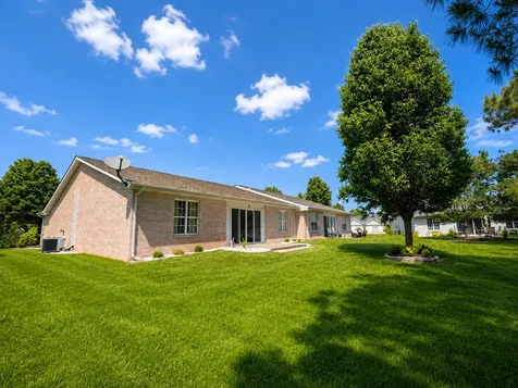 654 Lake Harbor Drive Marion IL 62959