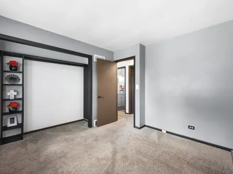 7010 Seminole Drive Wonder Lake IL 60097