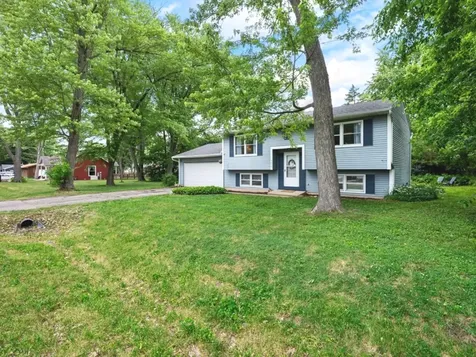7010 Seminole Drive Wonder Lake IL 60097