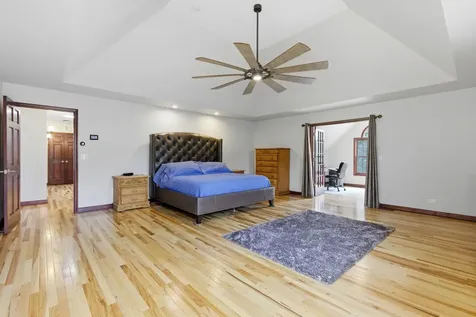 1018 South Ahrens Avenue Lombard IL 60148