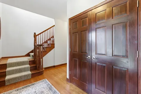 1018 South Ahrens Avenue Lombard IL 60148