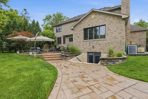 1018 South Ahrens Avenue Lombard IL 60148