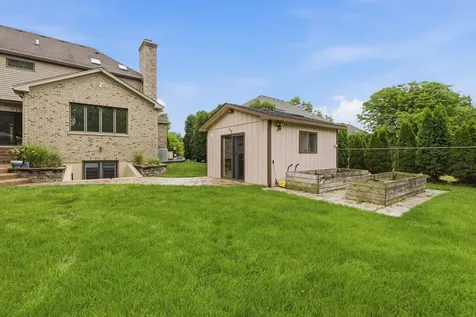 1018 South Ahrens Avenue Lombard IL 60148