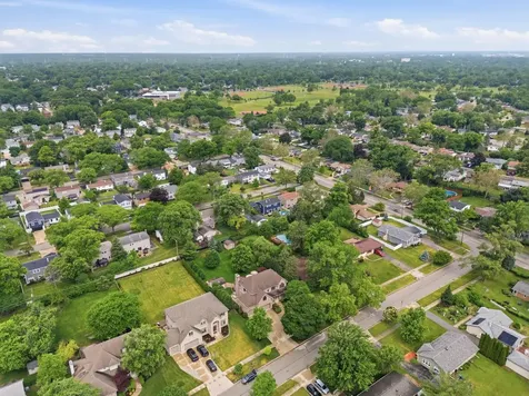 1018 South Ahrens Avenue Lombard IL 60148